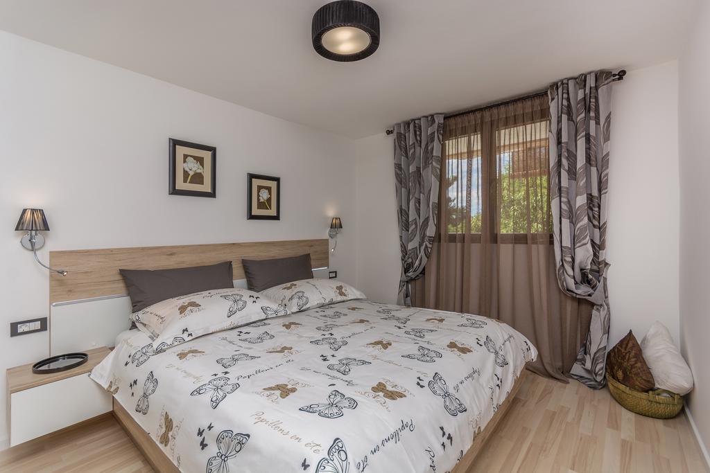 Luxury Apartments Sonja Пореч Экстерьер фото