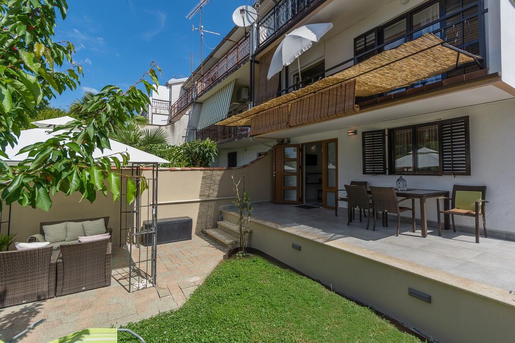 Luxury Apartments Sonja Пореч Экстерьер фото