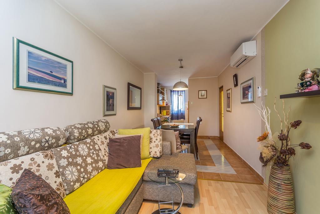 Luxury Apartments Sonja Пореч Экстерьер фото